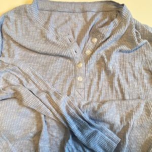 American Eagle thermal long sleeve shirt